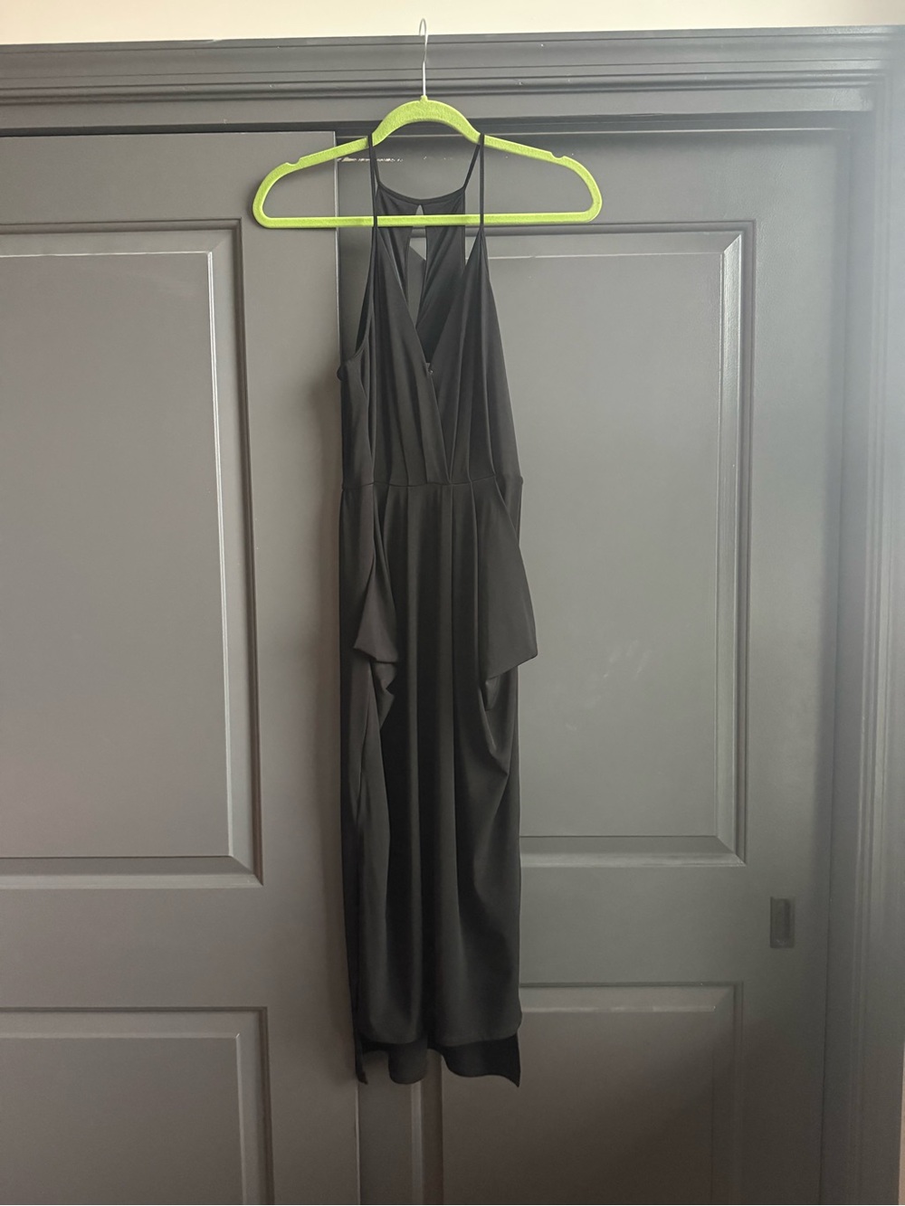 BCBGeneration Black V-Neck Sleeveless Dress